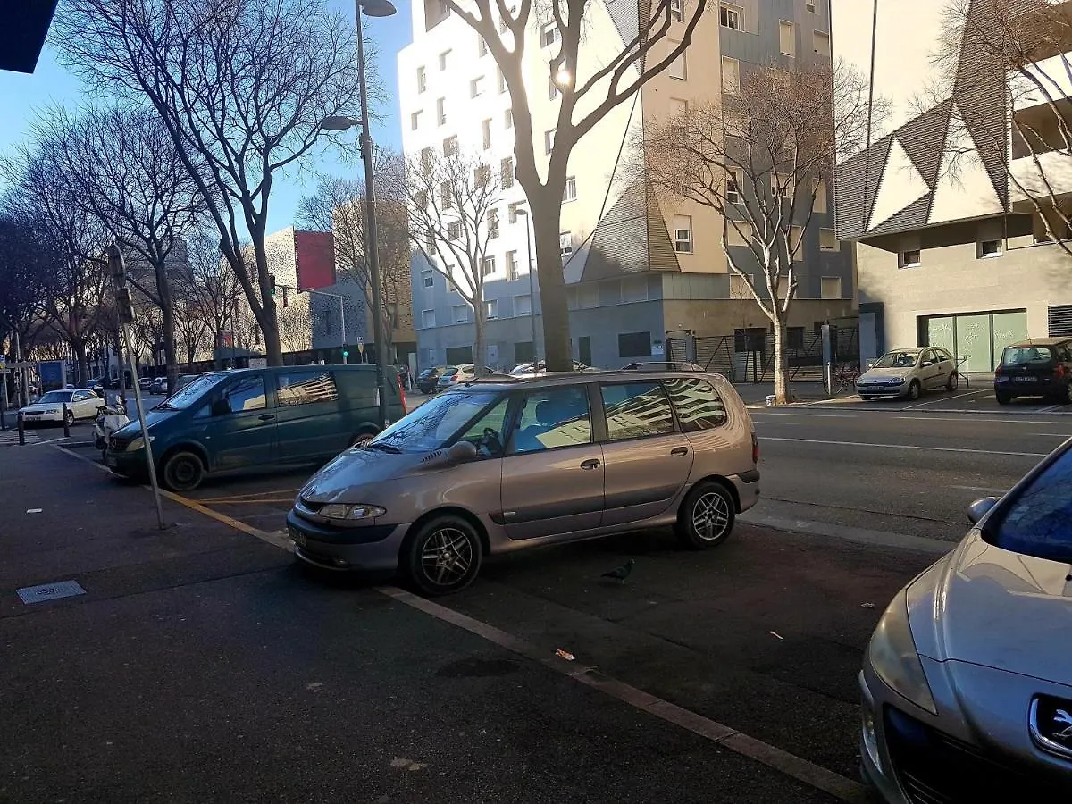 Joli 2 pièces climatisé tout équipé pour séjour agréable Marseille 0*,