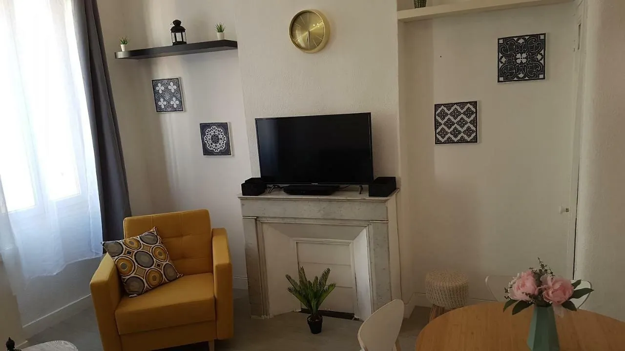 Joli 2 Pieces Climatise Tout Equipe Pour Sejour Agreable Apartment Marseille France